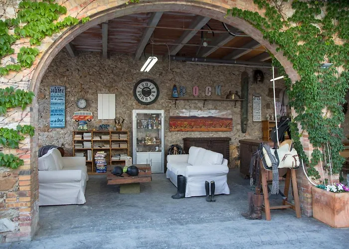 Cal Rajoler Country house Cabanes (Catalonia)