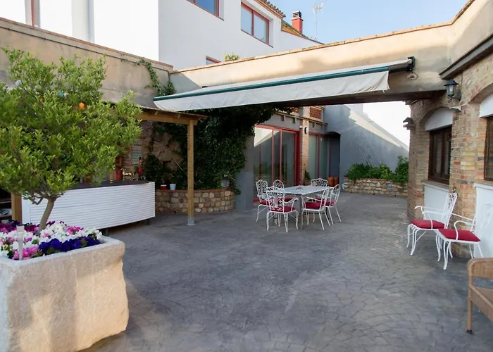 Cal Rajoler Country house Cabanes (Catalonia)