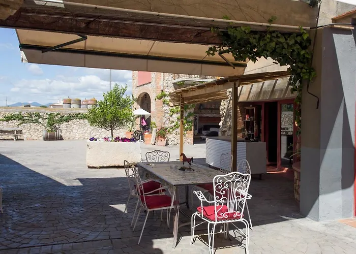 Cal Rajoler Country house Cabanes (Catalonia)